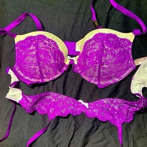 Victoria’s Secret New With Tags Bra and Garter Set